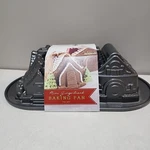 Nordic Ware 3D Gingerbread House Duet Pan 2 Cottage 5 Cup Double New. Fixed Price $16.50.
