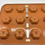 Nordic Ware Halloween Pumpkin Cake Pop Pan Non Stick 12 Count Baking. Fixed Price $12.99.