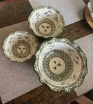 Temptations By Tara Old World 3 Green Scalloped Nesting Serving Mixing Bowls. Fixed Price $59.95.