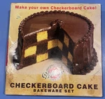 Wilton Checkerboard Cake Set 2105-6714 3-PAN Divider 2005 Chocolate Yellow. Fixed Price $7.00.