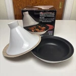 Maxwell Williams 19CM Ceramic Stoneware Non Stick Tajine Microstoven White. Fixed Price $28.96.