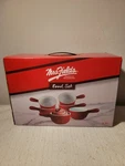 Mrs Fields Premium Bakeware Bowl Set Of 6 Red/white W/handles Oven Safe 450. Fixed Price $20.99.