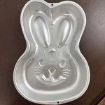 Wilton 2105-2074 Bunny Head Cake Pan Holiday Baking Easter Rabbit Chocolate. Fixed Price $5.99.