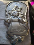 Raggedy Ann Wilton Happy Birthday Cake Pan 1981 502-3797 No Instructions. Fixed Price $5.60.