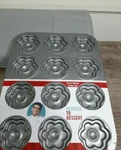 New Cake Boss 12 Cavity Flower Molded Cookie Pan #59407 Non-stick. Fixed Price $9.93.