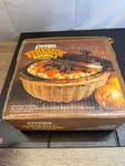 Vintage Pyrex Fireside Naturals 6230-F 1.5 Qt Casserole With Lid & Basket. Fixed Price $34.00.