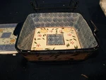 Temp-tations Presentable Ovenware By Tara Heritage 2 Qt With Cover & Trivet New. Fixed Price $35.00.