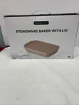 Servappetit Stoneware Baker With Lid. Fixed Price $32.99.