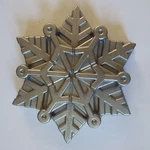 Nordic Ware Snowflake Christmas Holiday Cake Pan Silver Metal Colored. Fixed Price $19.99.