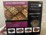 Chicago Metallic Bake Lift Serve Brownie Pan Slice Solutions New. Fixed Price $25.00.