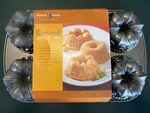 Nordic Ware Garland Cakelet Bundtlette Pan Nonstick Cast Aluminum 6 Wells New. Fixed Price $17.99.