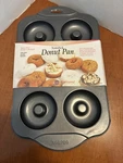 Norpro Non Stick Donut Pan Mold 6 Count Professional Essentials. Fixed Price $18.00.