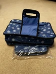 2HOLIDAY Snowflake Insulated Casserole Fits 9X13 And 11X15 Inch Baking Dish. Fixed Price $5.00.