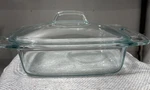 Vintage Pyrex Easy Grab Clear Glass Oblong Casserole Dish 2QT With Lid Euc. Fixed Price $32.00.