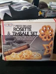 Nordic Ware Vintage 7 Piece Deluxe Scandinavian Rosette & Timbale #01306. Fixed Price $28.95.