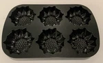 Nordic Ware Sunflower Muffin Pan/cakelet 6 Cup Non Stick Cast Aluminum Bundt Usa. Fixed Price $17.75.