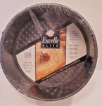Wilton Excelle Elite Springform Pan, Non-stick & Scratch-resistant 6"X 2 3/4". Fixed Price $14.99.