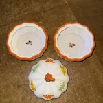 Temptations Ovenware Fall Leaves Orange Autumn Old World 16 Oz Bowls W/ Lid. Fixed Price $29.99.
