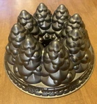 Nordic Ware Christmas Holiday Tree Bundt Pan Cast Aluminum Usa Cake Mold. Fixed Price $26.00.