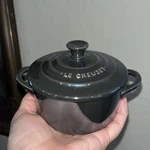 Le Creuset Black Nickel Mini Round Cocotte 8 Oz Stoneware Shiny Gunmetal. Fixed Price $44.00.