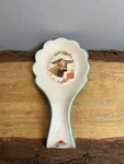 The Pioneer Woman Sweet Romance Cow Ceramic Spoon Rest Farmhouse Floral Decor. Fixed Price $21.99.