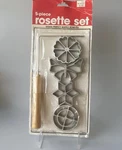 Rowoco Vintage Rosette Waffle Iron Of 4 With HANDLE-1986-ORIGINAL Box. Fixed Price $14.00.
