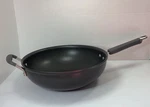 Pampered Chef 12IN Stir Fry Skillet Wok Pan Non Stick Double Handles Lid 2864. Fixed Price $94.99.