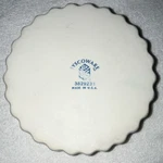 Syscoware White Fluted Round Ceramic Baking Dish Bakeware 3829231 Made U.s.a.. Fixed Price $14.95.
