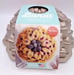 Nordic Ware Cast Aluminum Blossom Bundt Cake Pan 10 Cup Made Usa - New. Fixed Price $27.97.