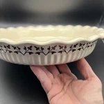 Paula Dean Baking Fall Harvest Pie Quiche Dish Plate Ruffled Brown Leaves 9IN. Fixed Price $25.00.