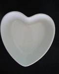Chantal Ceramic White Heart-shaped Baking/serving Dish (93-HB15). Fixed Price $24.00.