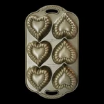 Rare Nordic Ware Heart Cakelet Wedding/valentine/birthday Baking Pan Gold Tone. Fixed Price $29.99.