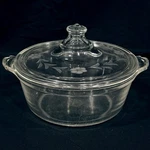 Antique Old Pyrex 1 Qt Round Glass Casserole Dish 022-OR-622-B & Etched Lid 622C. Fixed Price $50.00.