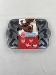 New Nordic Ware 12 Heartlette Tart Dessert Pan Heavy Duty Non Stick. Fixed Price $19.88.