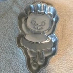 Wilton 2105-2021 Ballerina Bear Cake Pan Mold 15.5" Year 1992. Fixed Price $7.00.