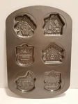 Wilton Gingerbread Village Cookie Pan Gelatin Mold 6 Cavity Christmas 2009. Fixed Price $9.99.
