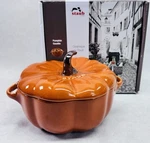 Staub Pumpkin Cocotte Ceramic Mini Dutch Oven 0.75 Qt Orange 14.4CM W Lid Box. Fixed Price $26.78.
