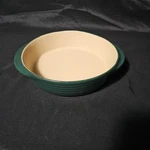 Pampered Chef Stoneware Round Baking Dish Inch Hunter Green 060803. Fixed Price $19.99.