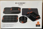 Le Creuset Non-stick Metal Bakeware 7-PIECE. Fixed Price $282.00.