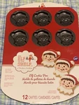 Wilton The Shelf Christmas 12 Cavities Cookie Pan 2105-8551 Non-stick. Fixed Price $15.99.