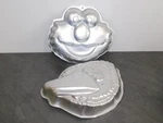 Vintage Wilton Sesame Street Elmo And Big Bird Cake Pan Lot. Fixed Price $24.99.