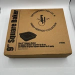 Pampered Chef Beige Family Heritage Stoneware Usa 9" Square Baker 1490. Fixed Price $29.99.