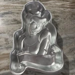 Wilton Disney Cinderella Cake Pan Retired Aluminum #2105-7475. Fixed Price $11.24.