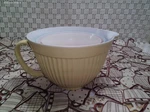 Norpro Grip-ez Set Of 3 Mixing Bowls (4/2/1 Quarts) Melamine Plastic Nice Shape. Fixed Price $30.00.