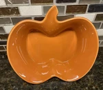 Chantal Orange Pumpkin Baking Dish Cup Capacity Holiday Stoneware 93-NPM15. Fixed Price $16.99.