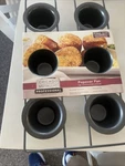 Chicago Metallic Williams Sonoma 6-CUP Popover Pan With Armor-glide Coating, New. Fixed Price $14.99.
