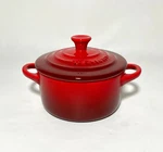 Creuset Mini Round Cocotte Cerise Red Ombre 8OZ Casserole Stoneware Unused. Fixed Price $16.95.