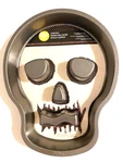 Wilton Halloween Skull Cake Pan W/free Cookie Cutter Day Of The Dead Retired. Fixed Price $25.00.