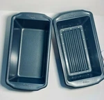 Wilton Perfect Results Premium Non-stick Bakeware Meatloaf Pan Set. Fixed Price $18.50.