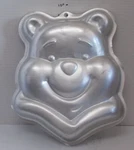 Rare Vintage 2001 Wilton Enterprises Winnie The Pooh Aluminum Cake Pan 2105-3004. Fixed Price $13.72.